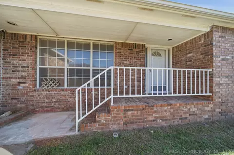 Exterior - 1 W 204th St, Haskell, OK 74436 photo 4 of 9