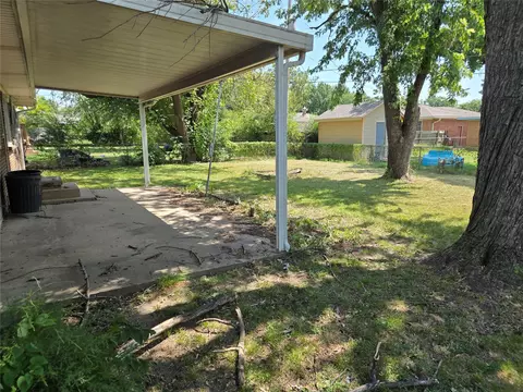 Exterior - 10946 E 4th St, Tulsa, OK 74128 photo 2 of 3