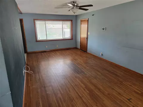 Living - 10946 E 4th St, Tulsa, OK 74128 photo 1 of 2