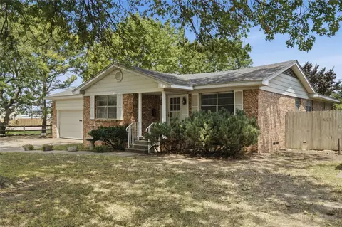 Exterior - 11301 E 3rd St, Tulsa, OK 74128 photo 2 of 8