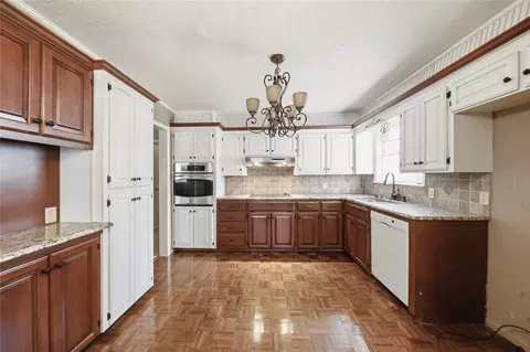 Kitchen - 11301 E 3rd St, Tulsa, OK 74128 photo 1 of 4