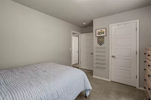 Bedroom - 1901 E Winston St, Broken Arrow, OK 74011 photo 2 of 5