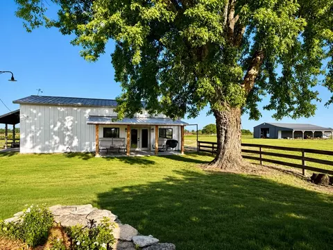 Exterior - 3947 E 340 Rd, Talala, OK 74080 photo 15 of 20