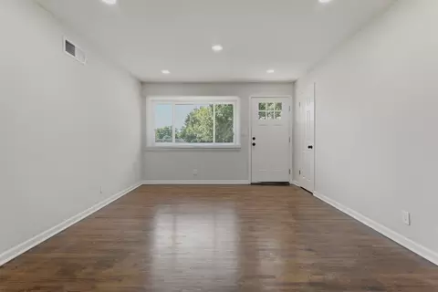 Living - 9163 E Latimer St, Tulsa, OK 74115 photo 2 of 5
