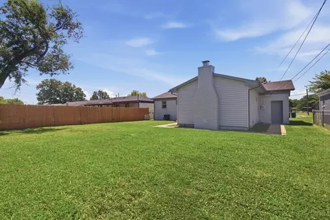 Exterior - 9163 E Latimer St, Tulsa, OK 74115 photo 5 of 5