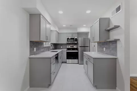 Kitchen - 9163 E Latimer St, Tulsa, OK 74115 photo 1 of 2