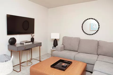Living - 2119 E 48th Pl, Tulsa, OK 74105 photo 6 of 7