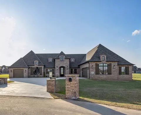 10854 N 84th East Ct, Owasso, OK 74055