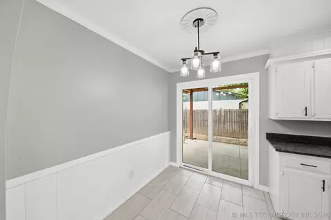 Dining - 12019 E 37th St, Tulsa, OK 74146 photo 1 of 1