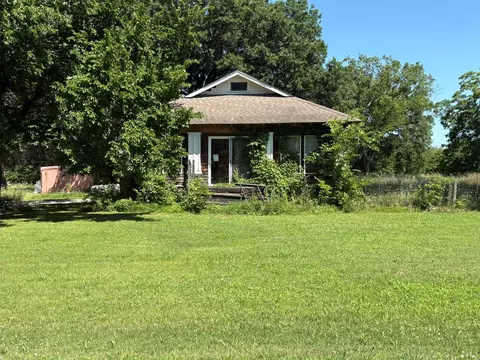 204 Olive St, Chelsea, OK 74016