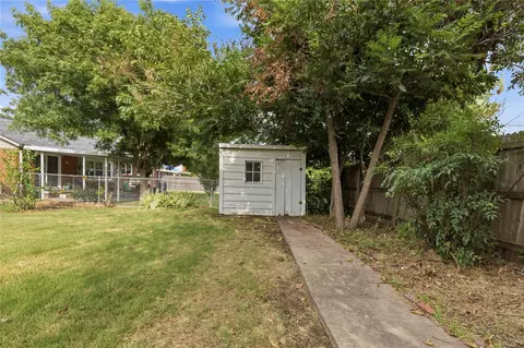 Exterior - 4642 E 57th St, Tulsa, OK 74135 photo 5 of 5