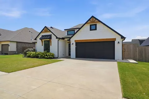 Exterior - 2124 E 138th Pl S, Bixby, OK 74008 photo 6 of 6