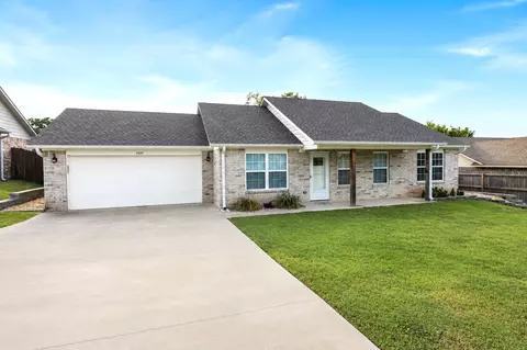 1420 N Jones Ave, Tahlequah, OK 74464