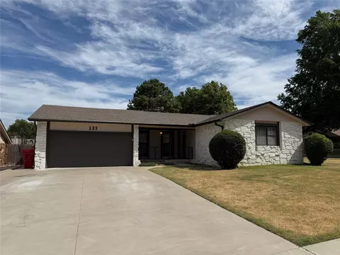 109 E 21st St, Owasso, OK 74055