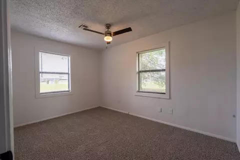 Bedroom - 308 E Stadium Rd, Bixby, OK 74008 photo 3 of 3