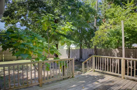 Exterior - 3922 E 34th St, Tulsa, OK 74135 photo 5 of 9