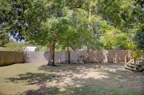 Exterior - 3922 E 34th St, Tulsa, OK 74135 photo 8 of 9