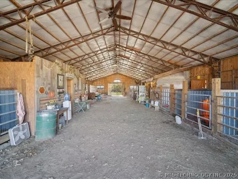 Entry Way - 36656 S 510 Rd, Eucha, OK 74342 photo 1 of 2