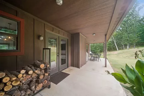 Exterior - 20140 E 430 Rd, Claremore, OK 74017 photo 7 of 13