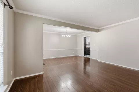 Living - 5008 E 97th Pl, Tulsa, OK 74137 photo 2 of 9