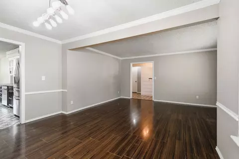 Living - 5008 E 97th Pl, Tulsa, OK 74137 photo 5 of 9