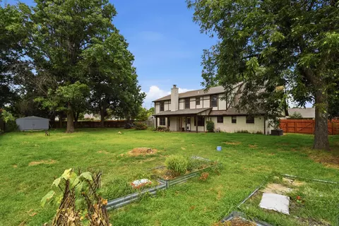 Exterior - 5008 E 97th Pl, Tulsa, OK 74137 photo 5 of 8