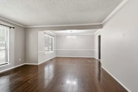 Living - 5008 E 97th Pl, Tulsa, OK 74137 photo 1 of 9