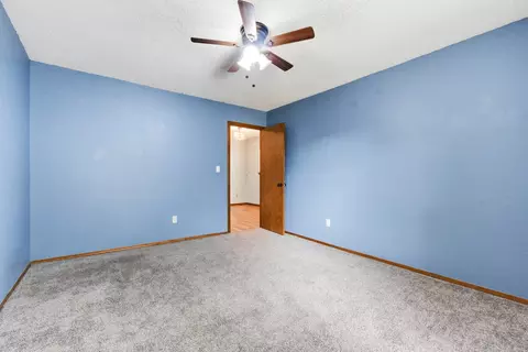Bedroom - 5008 E 97th Pl, Tulsa, OK 74137 photo 9 of 10