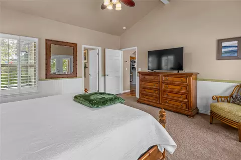 Bedroom - 420639 E 1166 Rd, Eufaula, OK 74432 photo 3 of 12