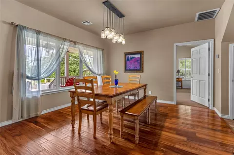 Dining - 420639 E 1166 Rd, Eufaula, OK 74432 photo 2 of 4