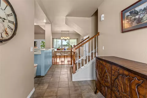 Entry Way - 420639 E 1166 Rd, Eufaula, OK 74432 photo 2 of 2