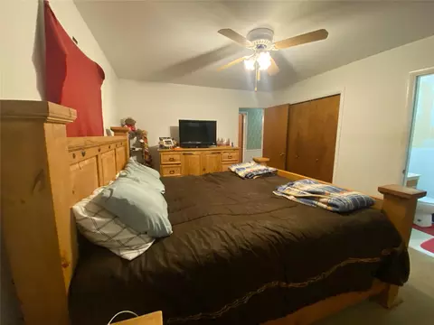 Bedroom - 912 S Thompson Ave, Cushing, OK 74023 photo 2 of 4