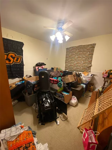 Bedroom - 912 S Thompson Ave, Cushing, OK 74023 photo 4 of 4