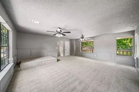 Living - 8225 Wright Pl, Broken Arrow, OK 74014 photo 6 of 7