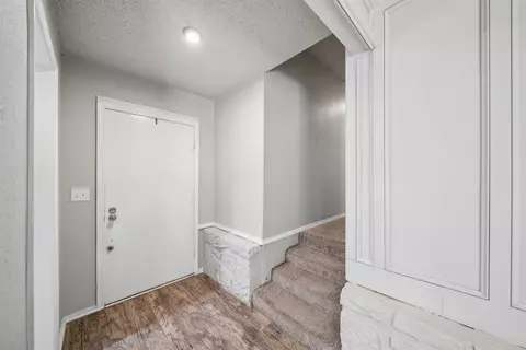 Entry Way - 8225 Wright Pl, Broken Arrow, OK 74014 photo 1 of 1