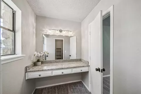 Bath - 8225 Wright Pl, Broken Arrow, OK 74014 photo 4 of 4