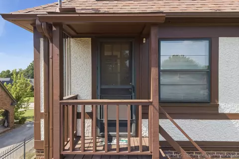 Exterior - 2724 E 14th St, Tulsa, OK 74104 photo 5 of 10