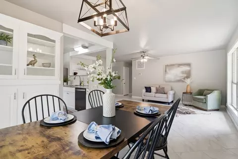 Dining - 2211 E 54th St S, Tulsa, OK 74105 photo 3 of 3