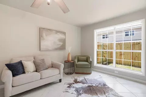 Living - 2211 E 54th St S, Tulsa, OK 74105 photo 6 of 7