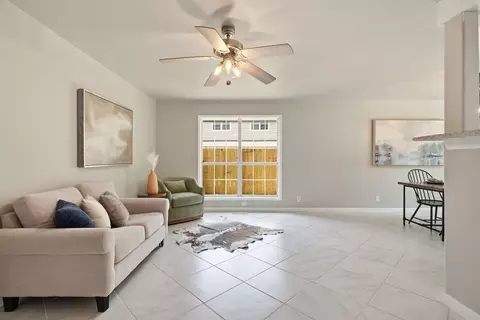 Living - 2211 E 54th St S, Tulsa, OK 74105 photo 5 of 7