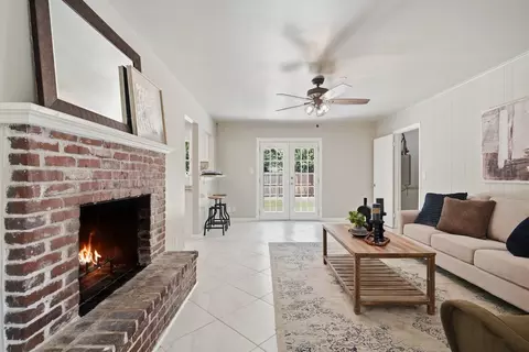 Living - 2211 E 54th St S, Tulsa, OK 74105 photo 2 of 7