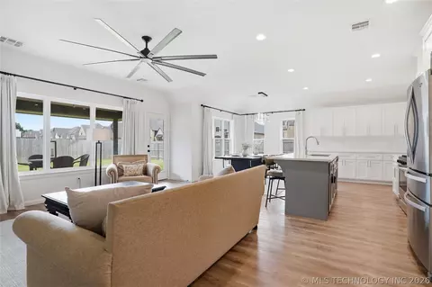 Other - 5804 E 127th St S, Bixby, OK 74008 photo 5 of 11