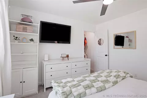 Bedroom - 5804 E 127th St S, Bixby, OK 74008 photo 3 of 5