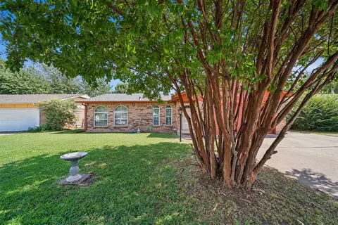 Exterior - 11906 E 37th Pl, Tulsa, OK 74146 photo 8 of 9