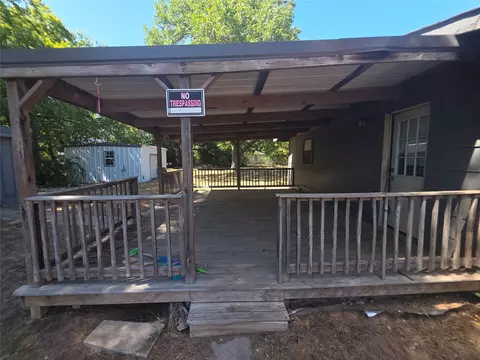 Exterior - 406 5th, Ringling, OK 73456 photo 8 of 9