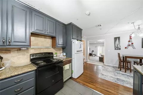 Kitchen - 10949 E 3rd St, Tulsa, OK 74128 photo 6 of 6