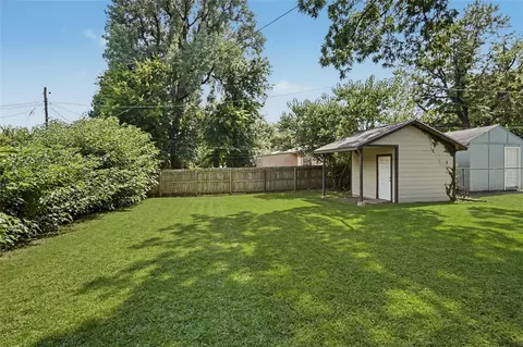 Exterior - 3408 E 4th Pl, Tulsa, OK 74112 photo 7 of 8