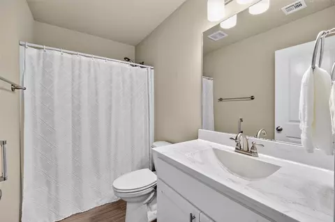 Bath - 31327 E 64th St S, Broken Arrow, OK 74014 photo 1 of 5