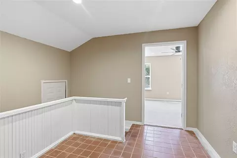 Entry Way - 2124 E 19th St, Tulsa, OK 74104 photo 2 of 2