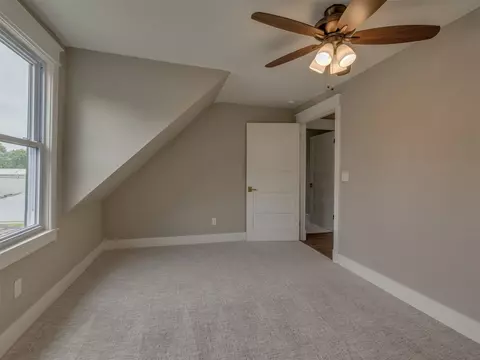 Bedroom - 908 SE 3rd St, Wagoner, OK 74477 photo 8 of 13